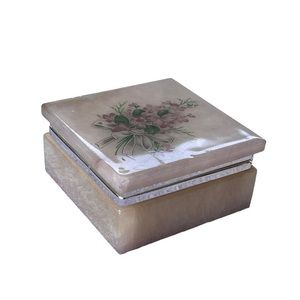 ITALIAN GENUINE ALABASTER TRINKET BOX HAND CARVED
